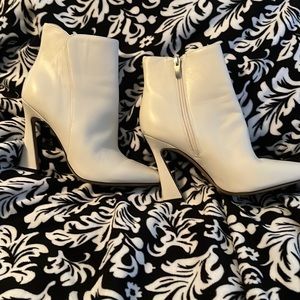 Nine West white boots